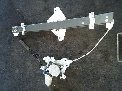 View Auto part Right Rear Wnd Reg/Motor Holden Captiva 2010