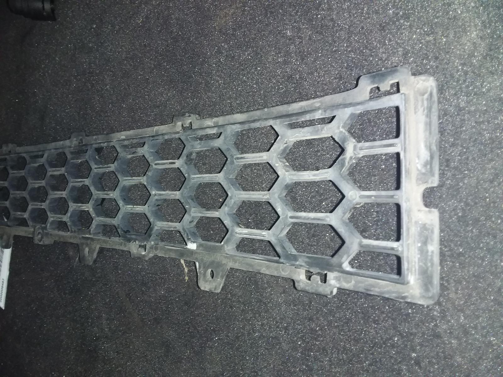 View Auto part Grille Holden Captiva 2010