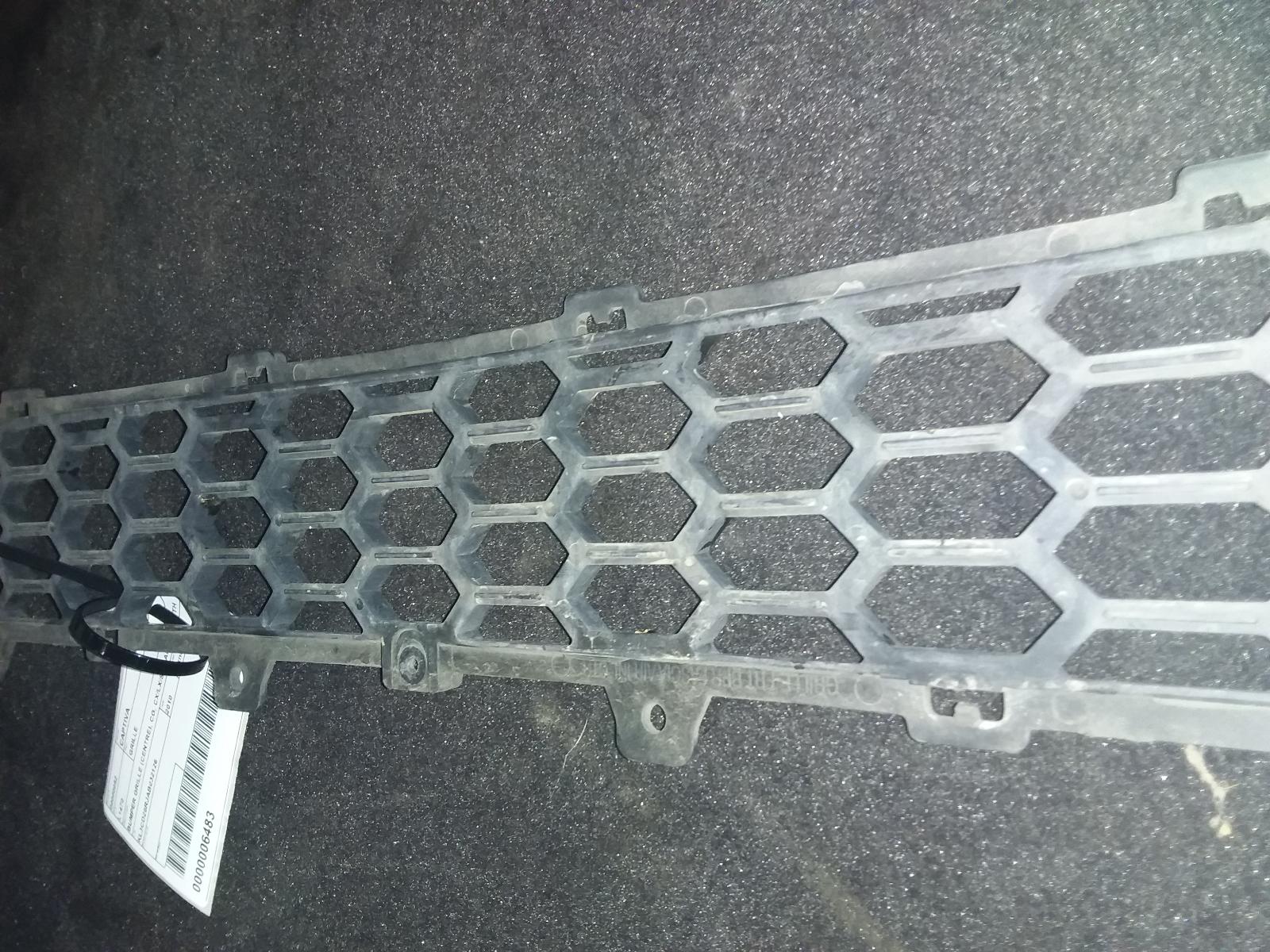 View Auto part Grille Holden Captiva 2010