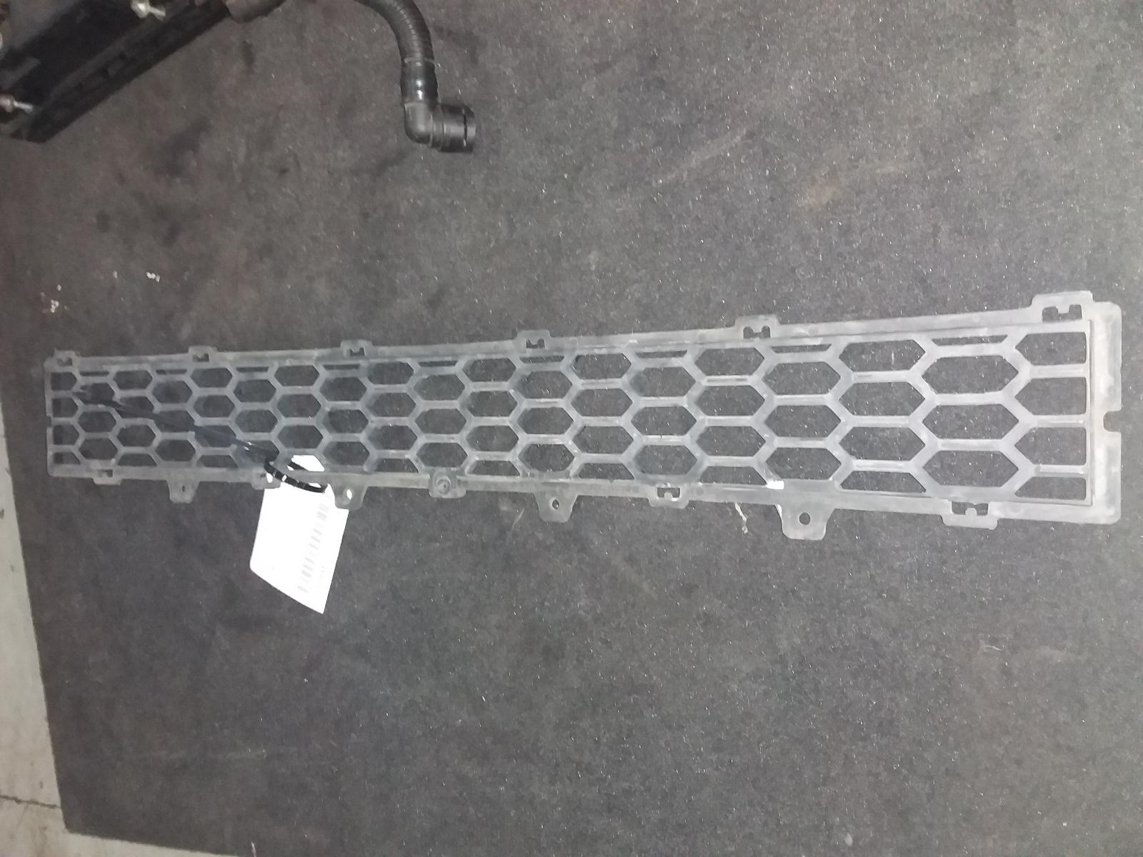 View Auto part Grille Holden Captiva 2010