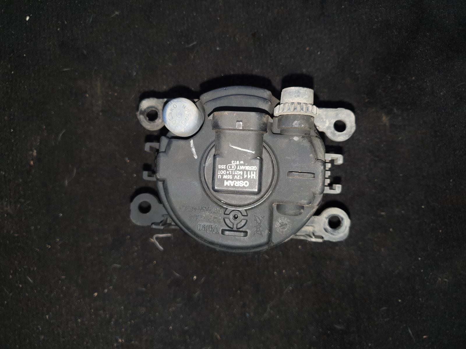 View Auto part Left Indicator/Fog/Side Holden Commodore 2010