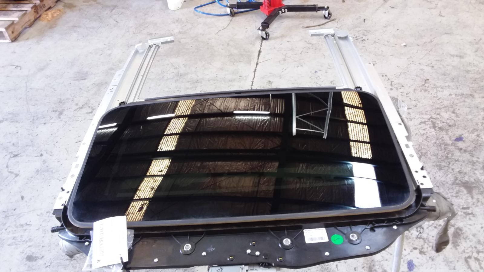 HOLDEN COMMODORE ROOF GLASS/SUNROOF/T ZB, 10/1712/20 17 18 19 20 eBay