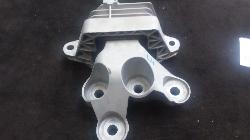 View Auto part Mount Holden Commodore 2018