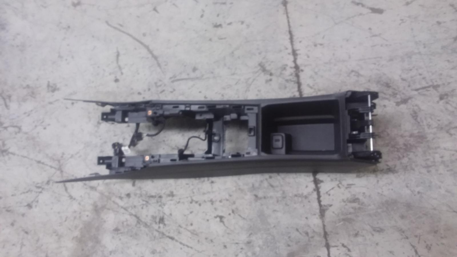 2018 Holden Commodore Console View Auto part Console Holden Commodore 2018