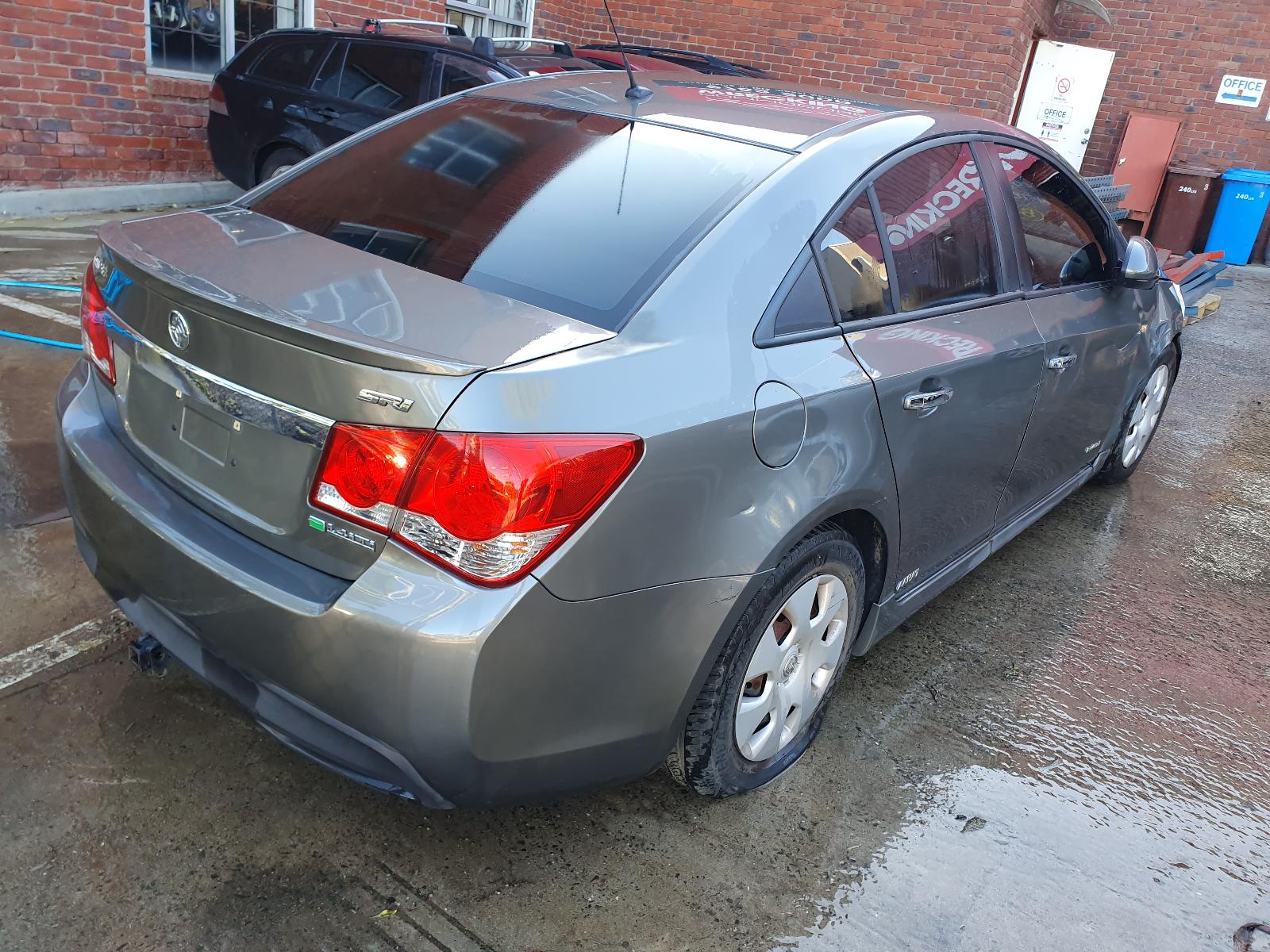 View Auto part Left Rear Wnd Reg/Motor Holden Cruze 2011