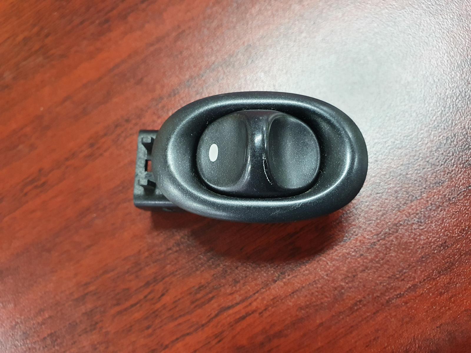 View Auto part Pwr Dr Wind Switch Holden Commodore 2000