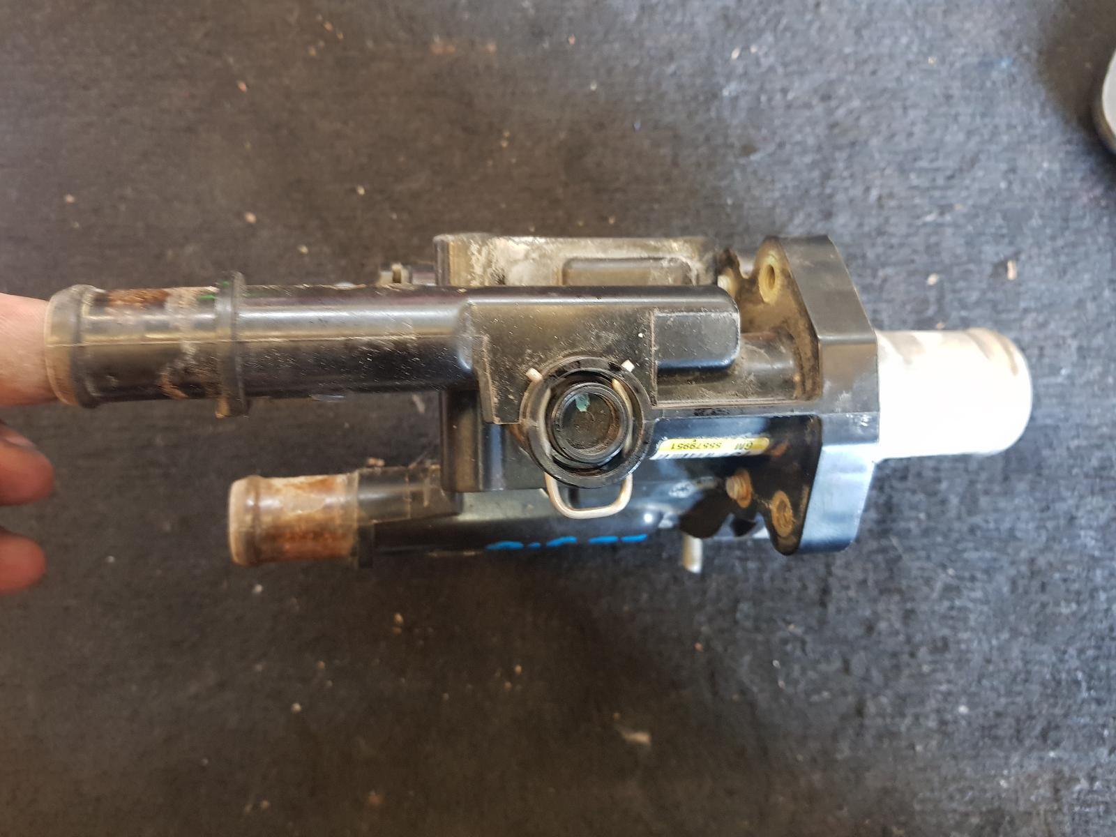 Thermostat Housing Cruze Holden 2010