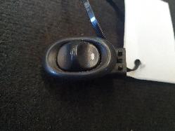 View Auto part Pwr Dr Wind Switch Holden Commodore 2001