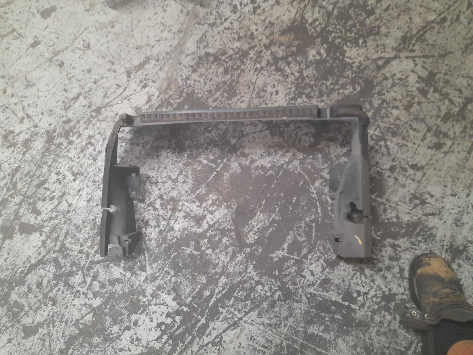 View Auto part Front Spoiler Holden Commodore 2009