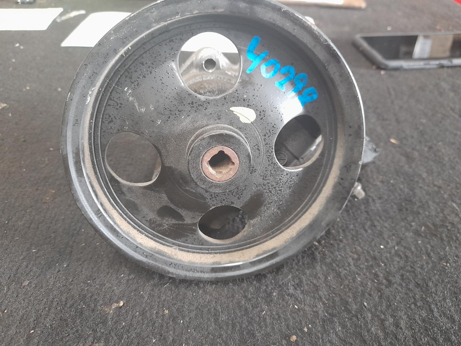 View Auto part Steering Pump Holden Commodore 2009