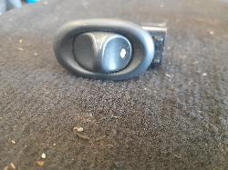View Auto part Pwr Dr Wind Switch Holden Commodore 2005