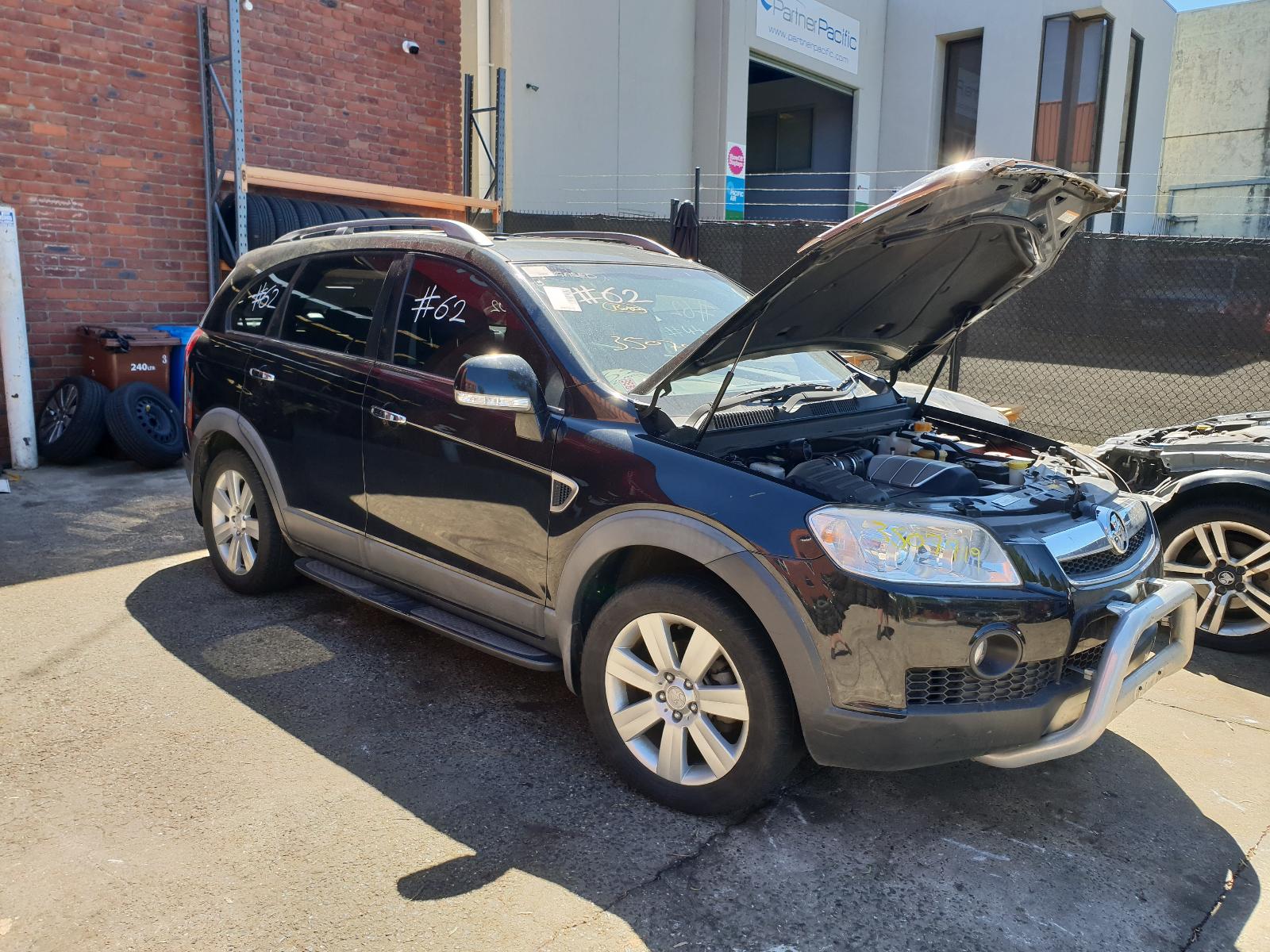 2010 Holden Captiva Left Indicator/Fog/Side View Auto part Left Indicator/Fog/Side Holden Captiva 2010
