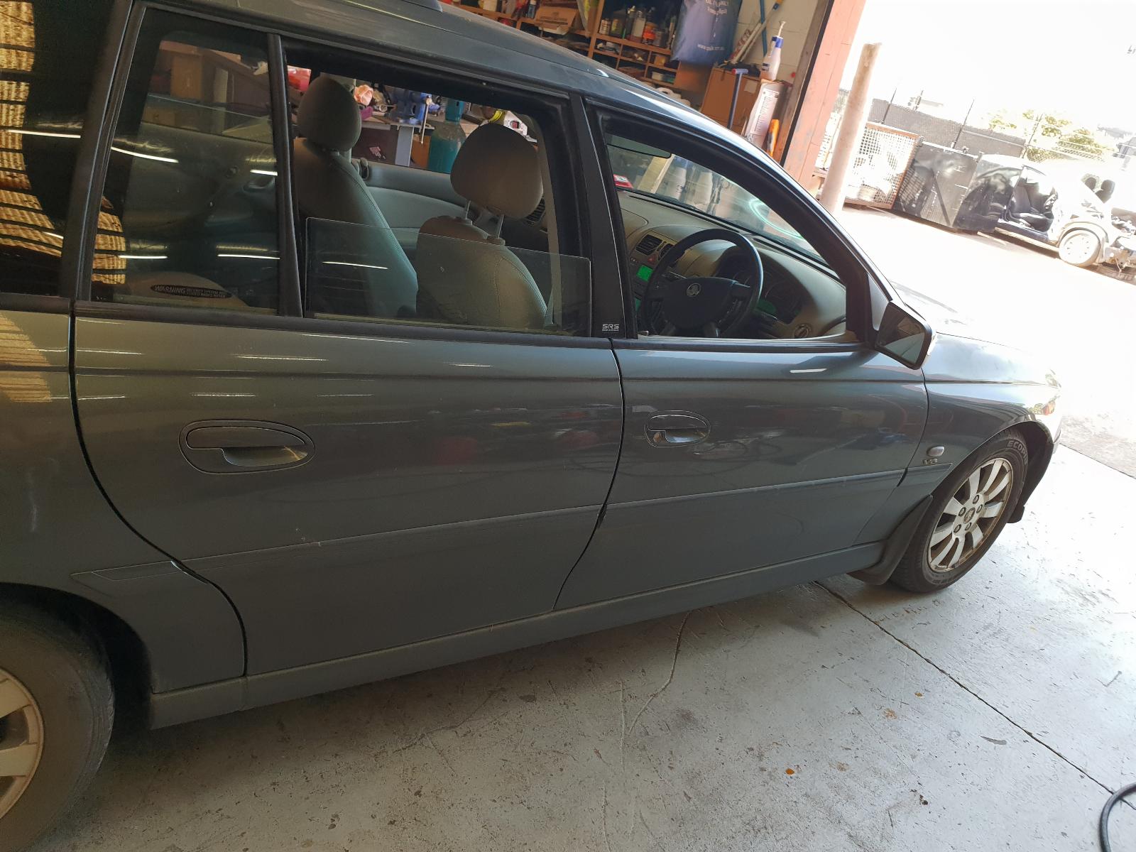View Auto part A/C Compressor Holden Commodore 2004