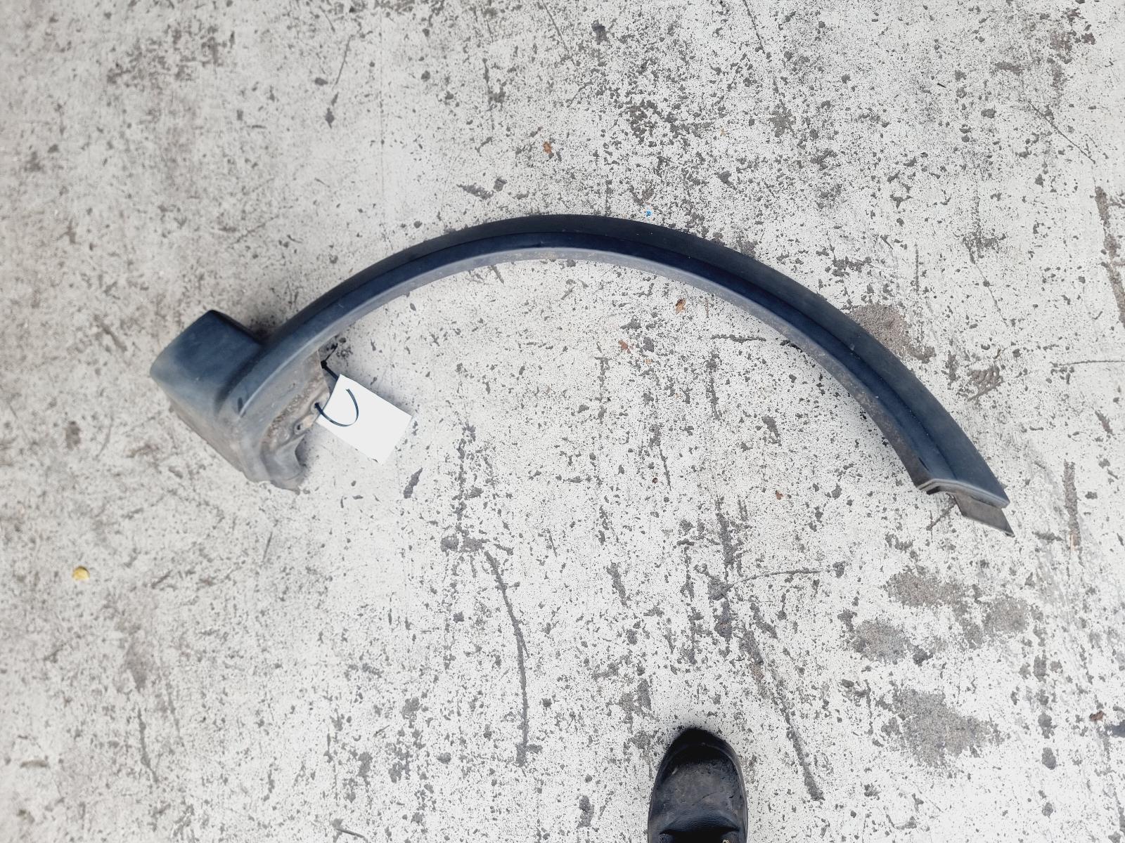 View Auto part Wheel Arch Flare Holden Commodore 2005