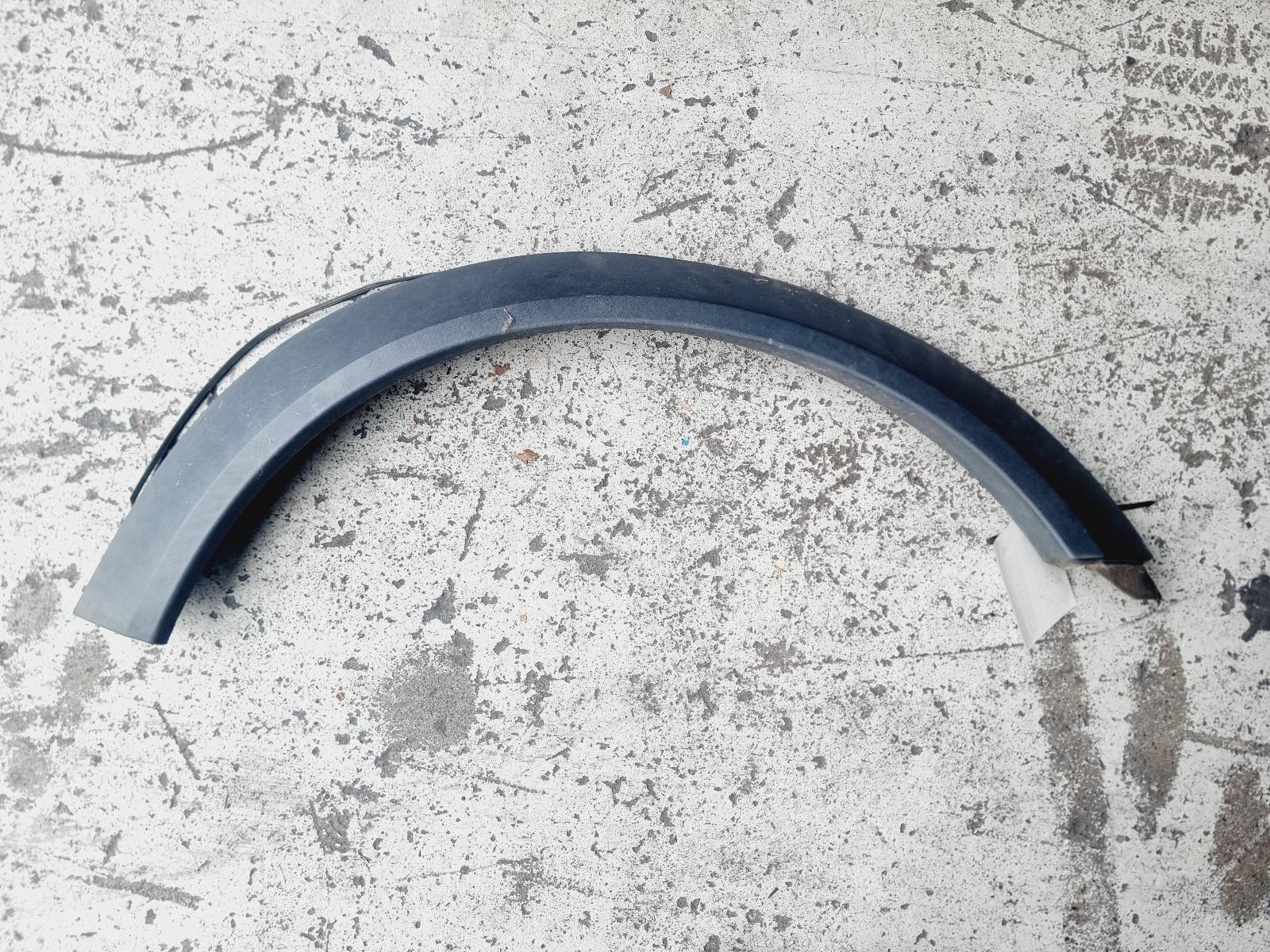 View Auto part Wheel Arch Flare Holden Commodore 2005
