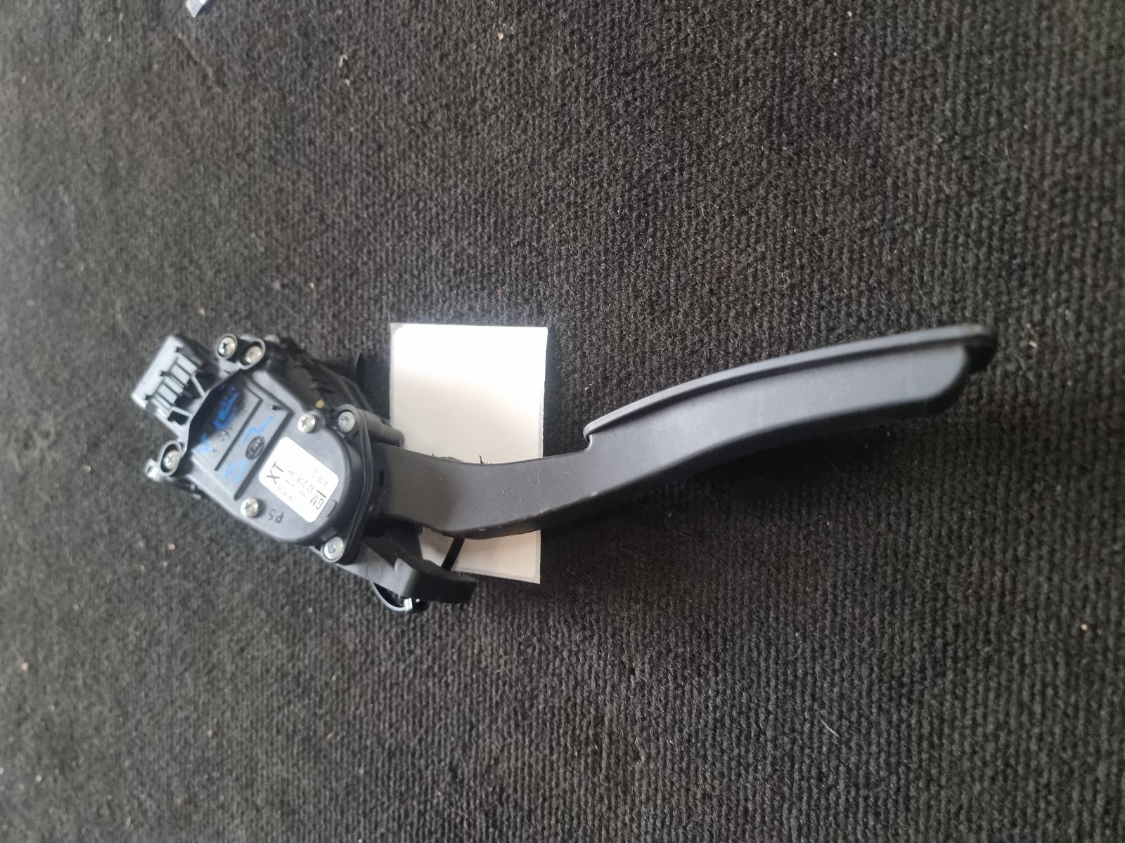 View Auto part Pedal Assembly Holden Commodore 2010