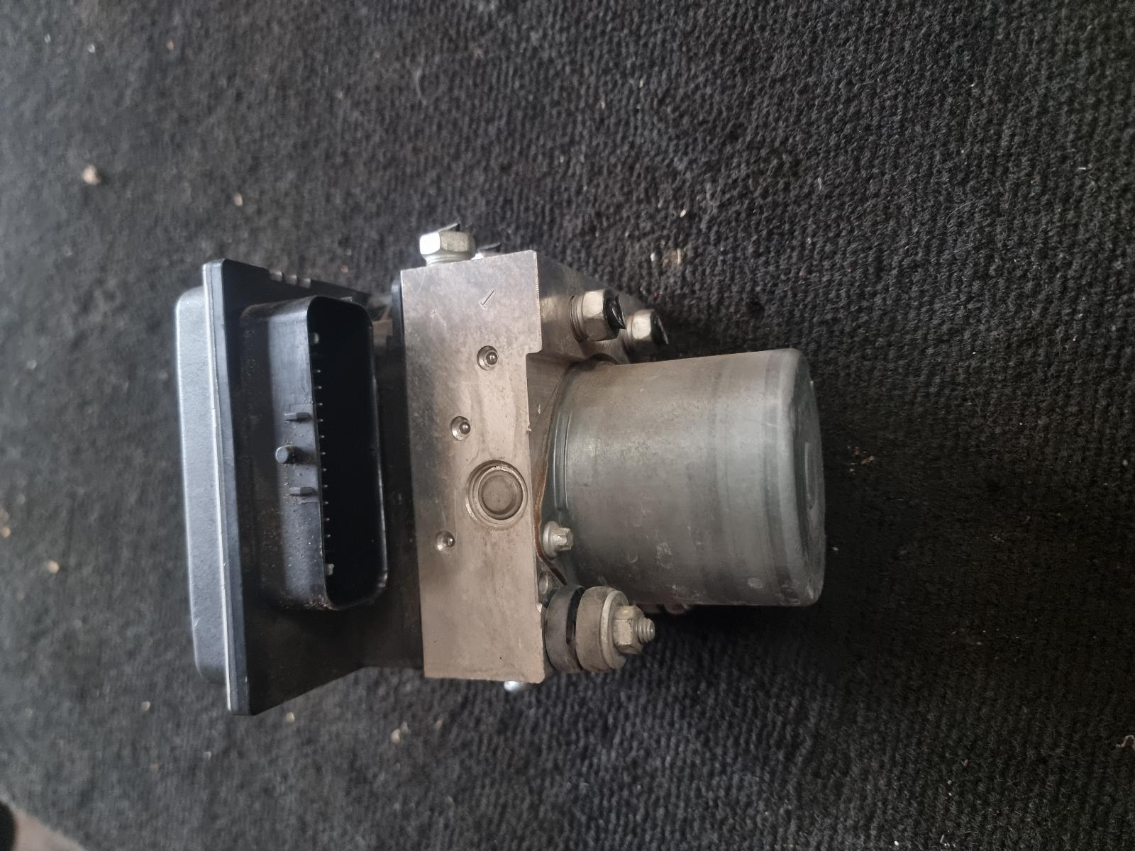 View Auto part Abs Pump/Modulator Holden Commodore 2010