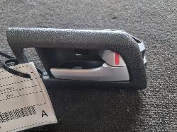 View Auto part Door Handle Holden Commodore 2010