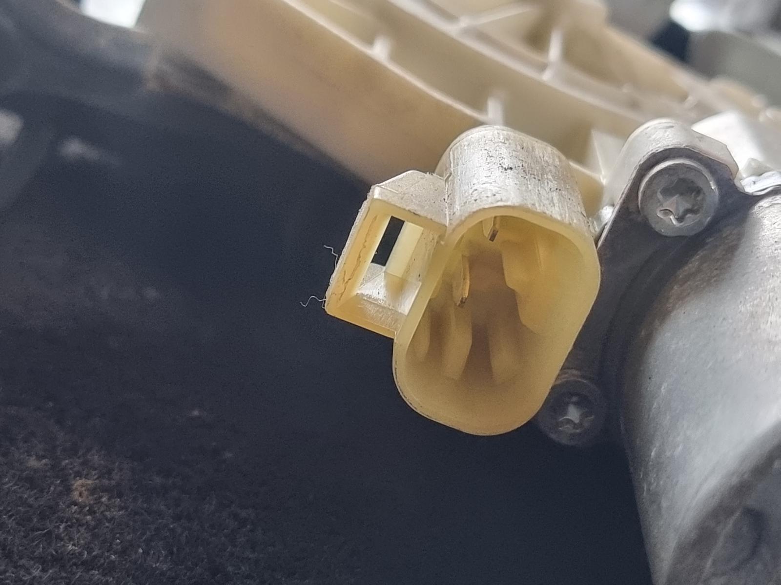 View Auto part Left Front Window Reg/Motor Holden Commodore 2010