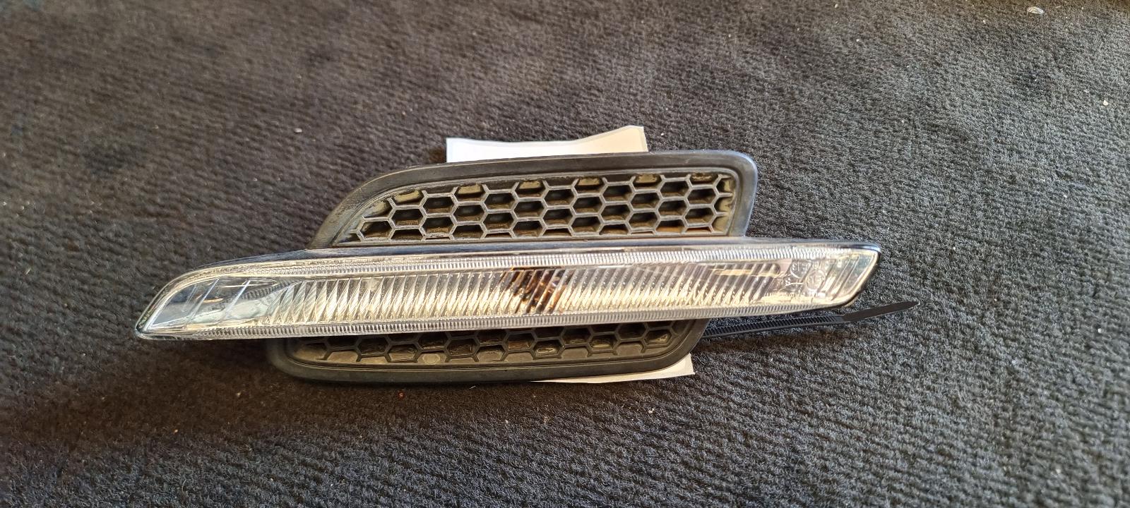 2008 Holden Commodore Right Indicator/Fog/Side View Auto part Right Indicator/Fog/Side Holden Commodore 2008