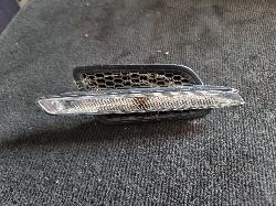 View Auto part Left Indicator/Fog/Side Holden Commodore 2008