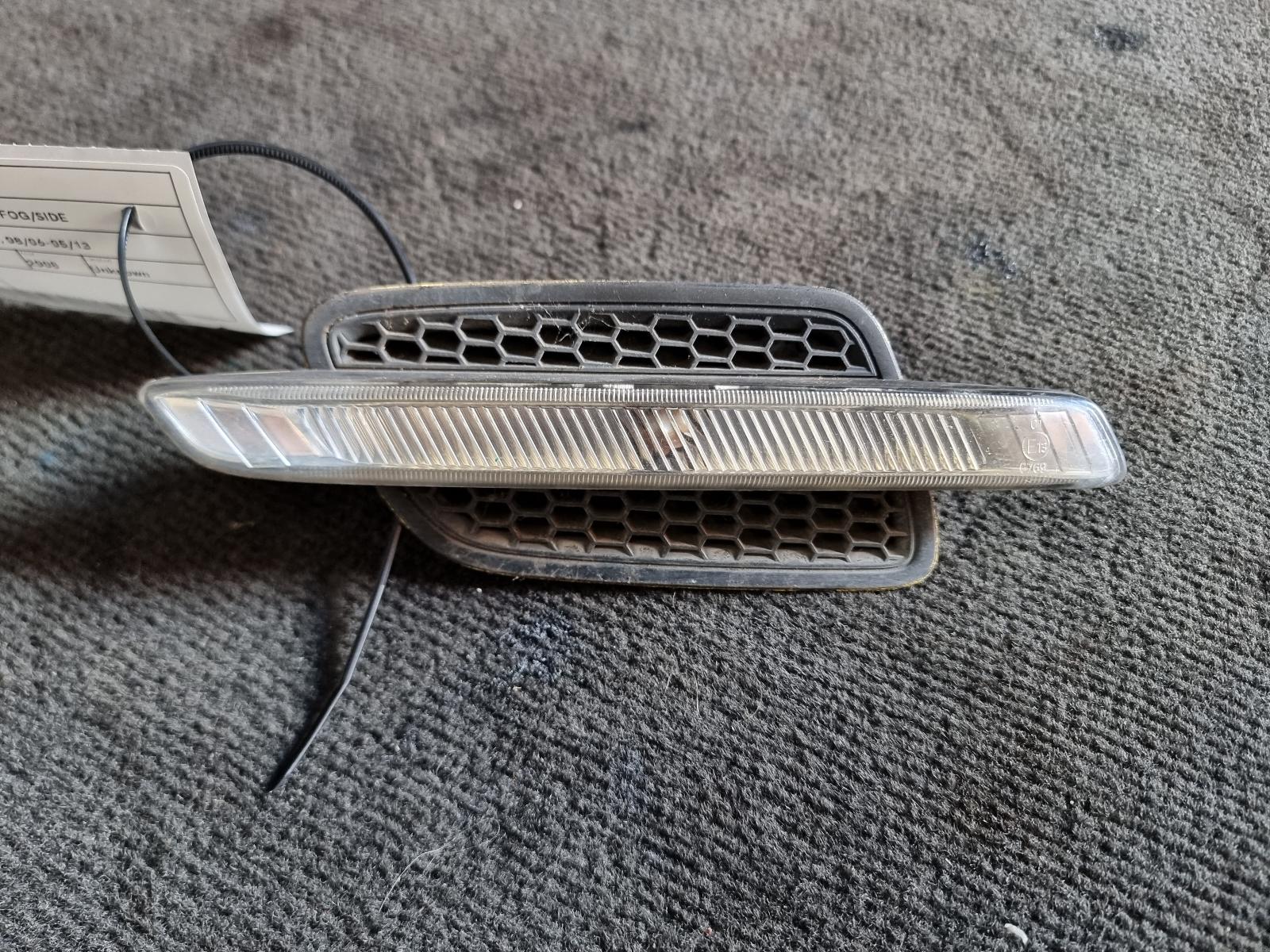 2008 Holden Commodore Left Indicator/Fog/Side View Auto part Left Indicator/Fog/Side Holden Commodore 2008