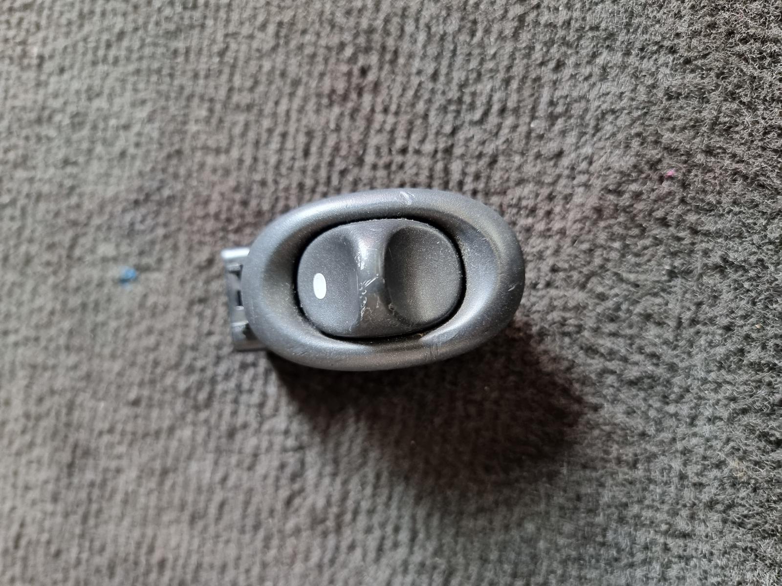 2003 Holden Commodore Pwr Dr Wind Switch View Auto part Pwr Dr Wind Switch Holden Commodore 2003