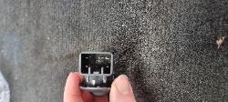 View Auto part Pwr Dr Wind Switch Holden Commodore 2005