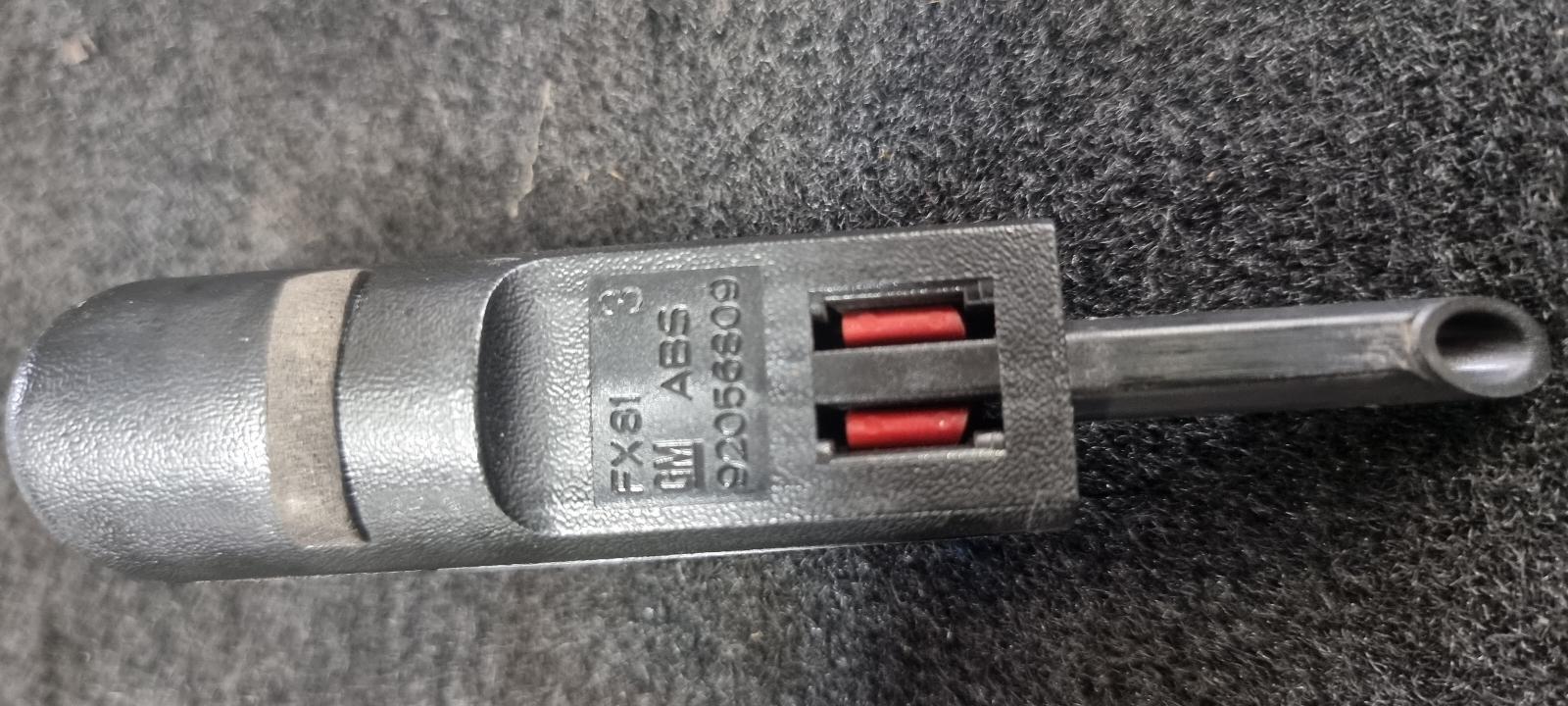 View Auto part Misc Holden Commodore 2005