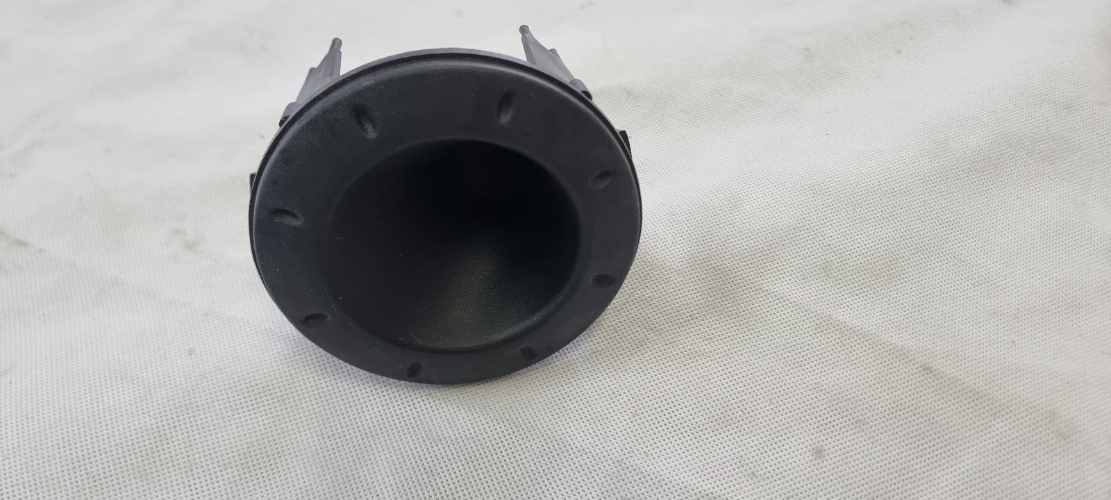 View Auto part Misc Holden Commodore 2002