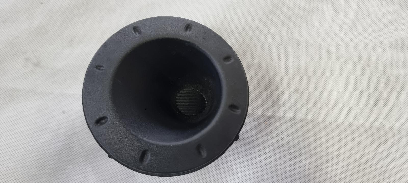 View Auto part Misc Holden Commodore 2002