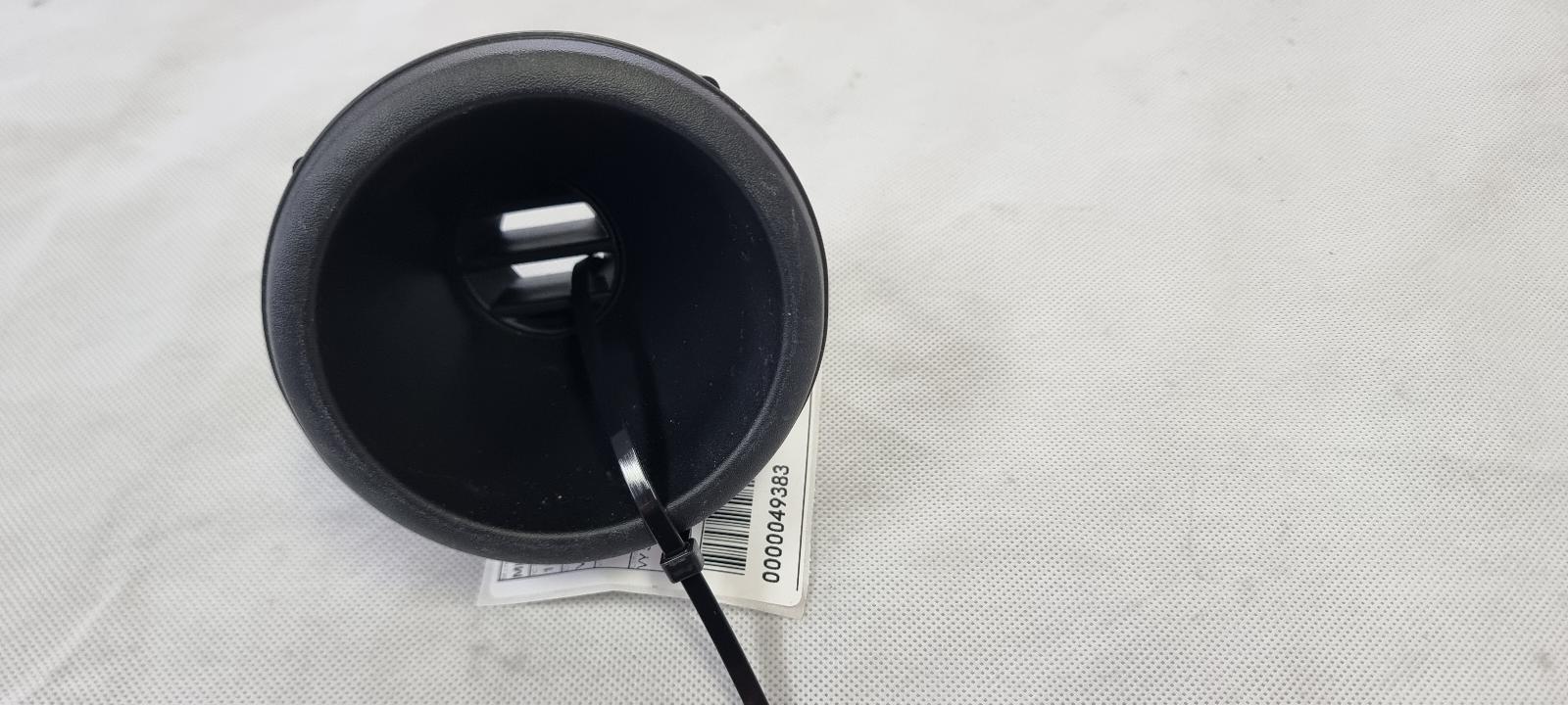 View Auto part Misc Holden Commodore 2003