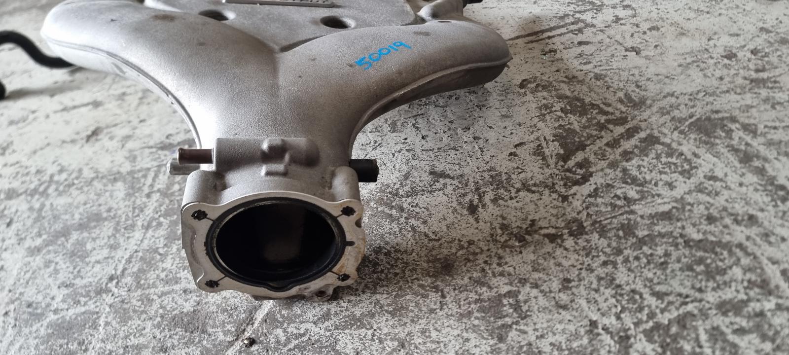 View Auto part Manifold Holden Commodore 2008