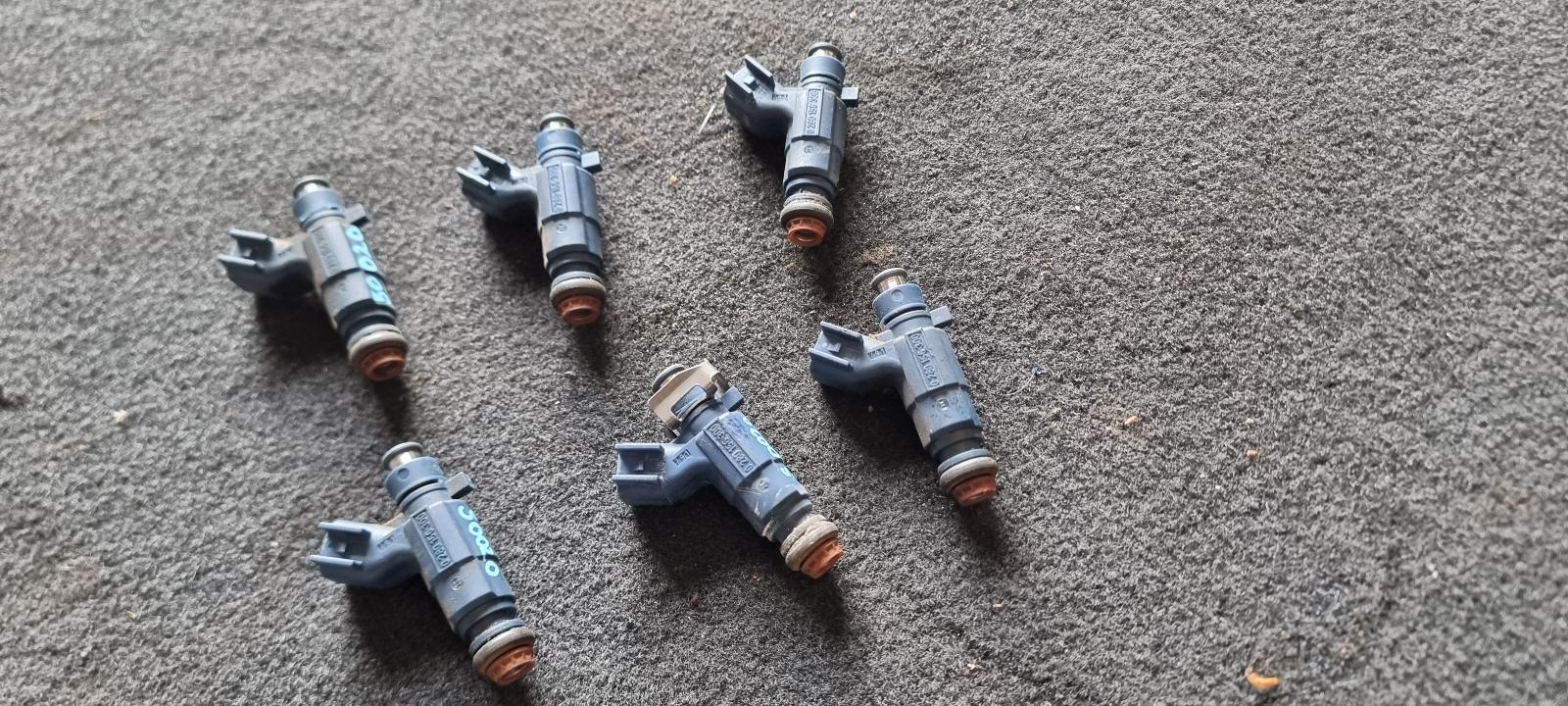 View Auto part Fuel Injector Holden Commodore 2008
