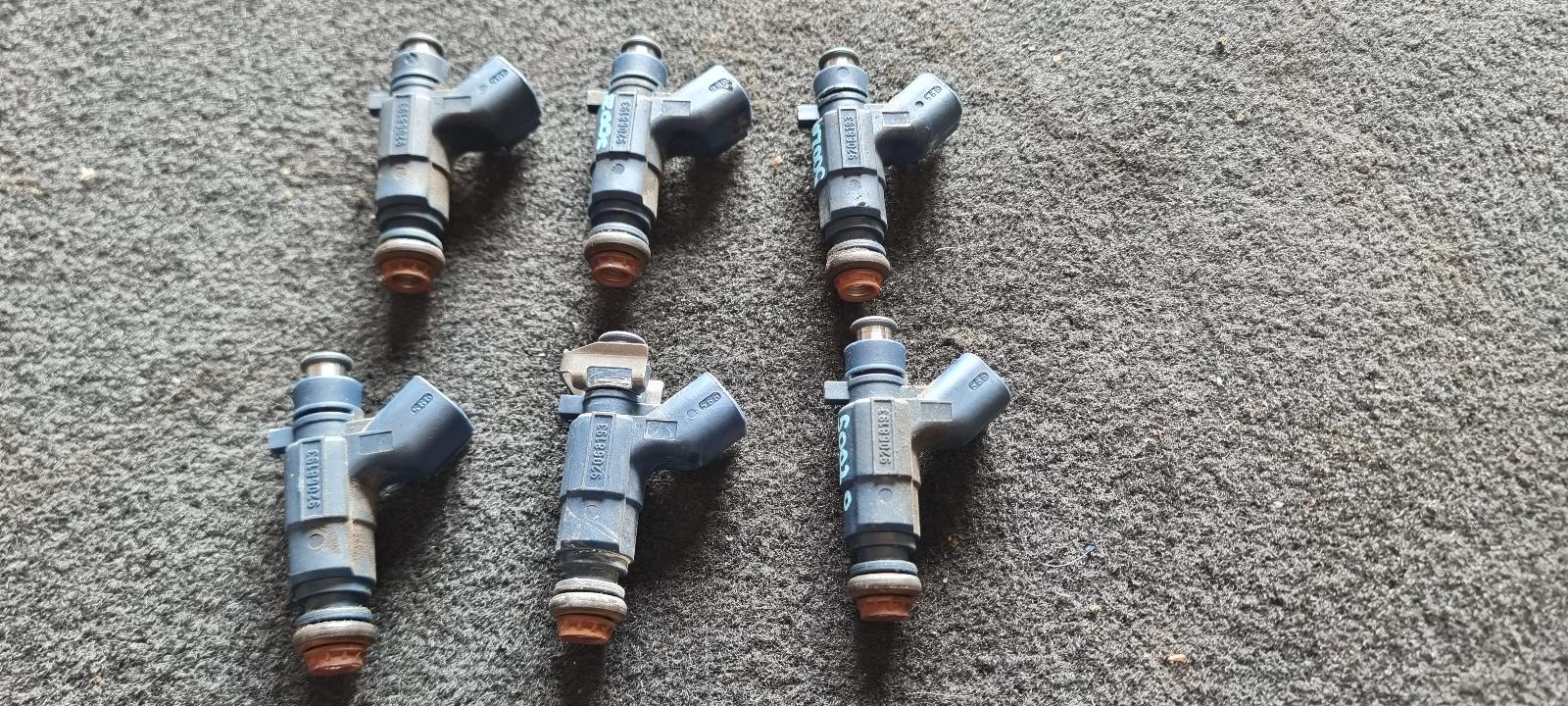 View Auto part Fuel Injector Holden Commodore 2008