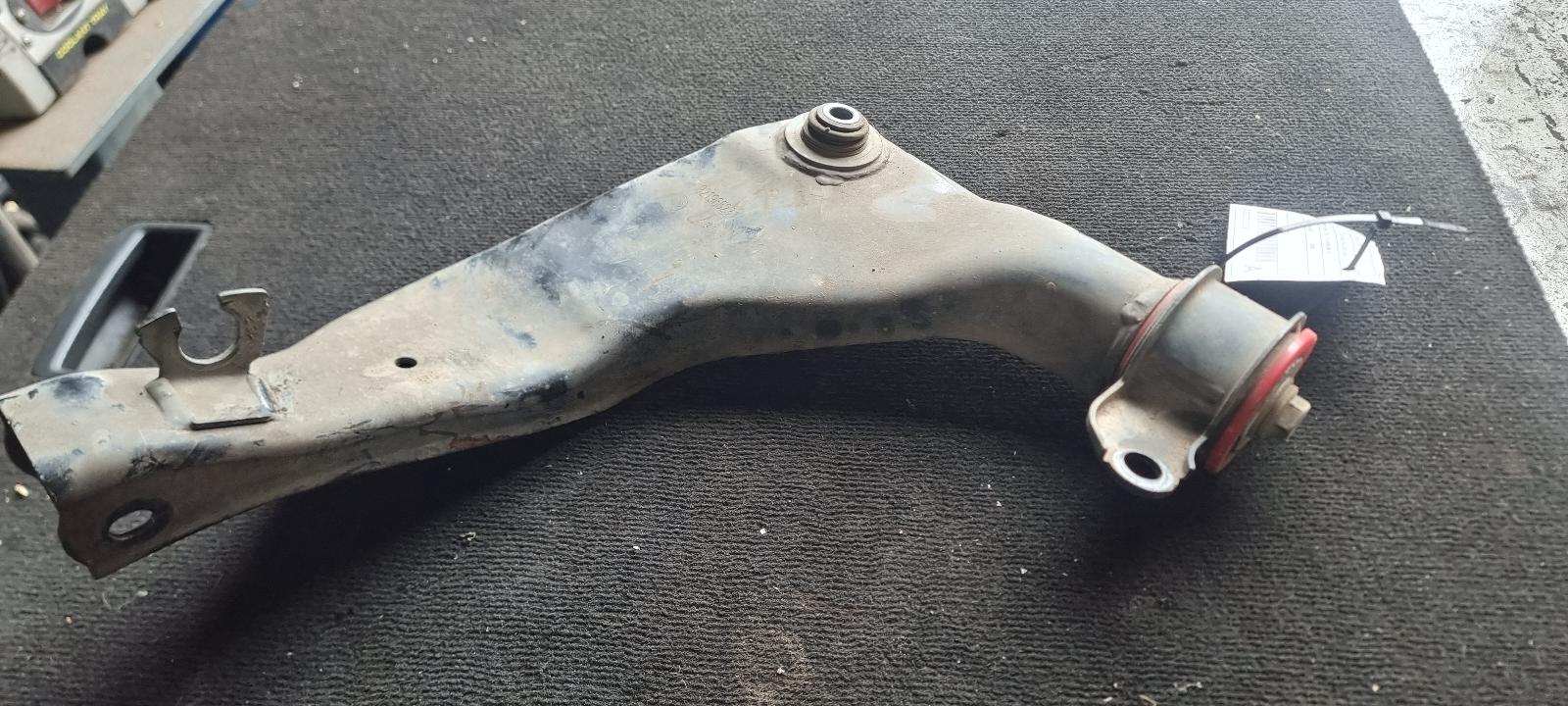 View Auto part Left Rear Trailing Arm Holden Commodore 2008