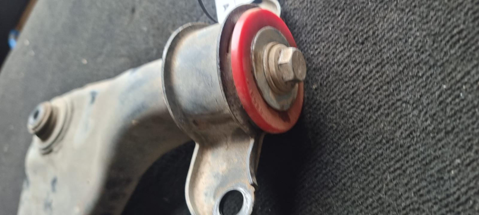 View Auto part Left Rear Trailing Arm Holden Commodore 2008