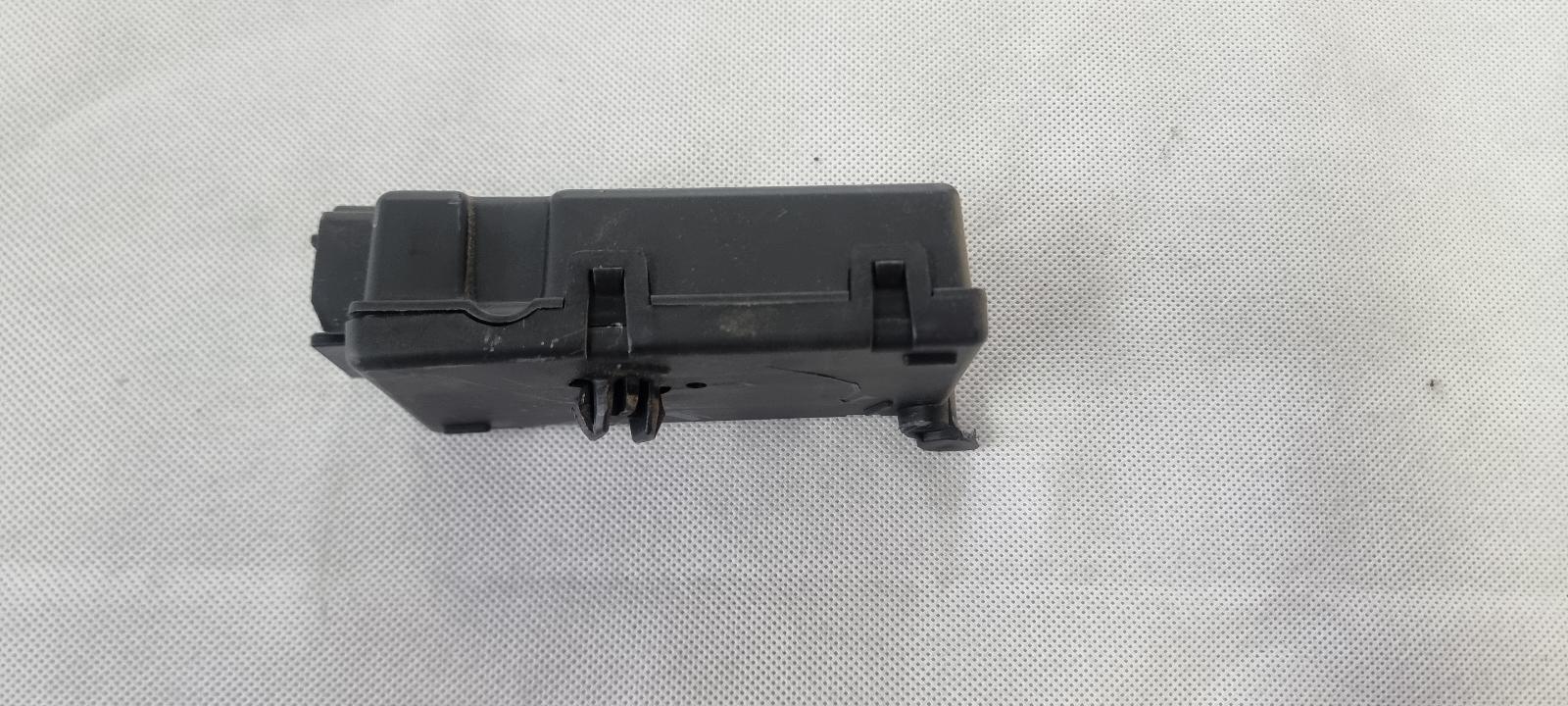 View Auto part Misc Holden Commodore 2008