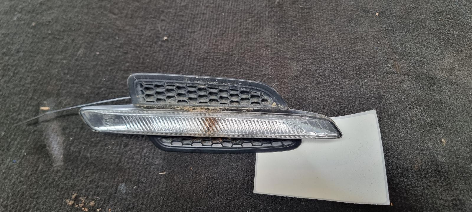 2009 Holden Commodore Left Indicator/Fog/Side View Auto part Left Indicator/Fog/Side Holden Commodore 2009