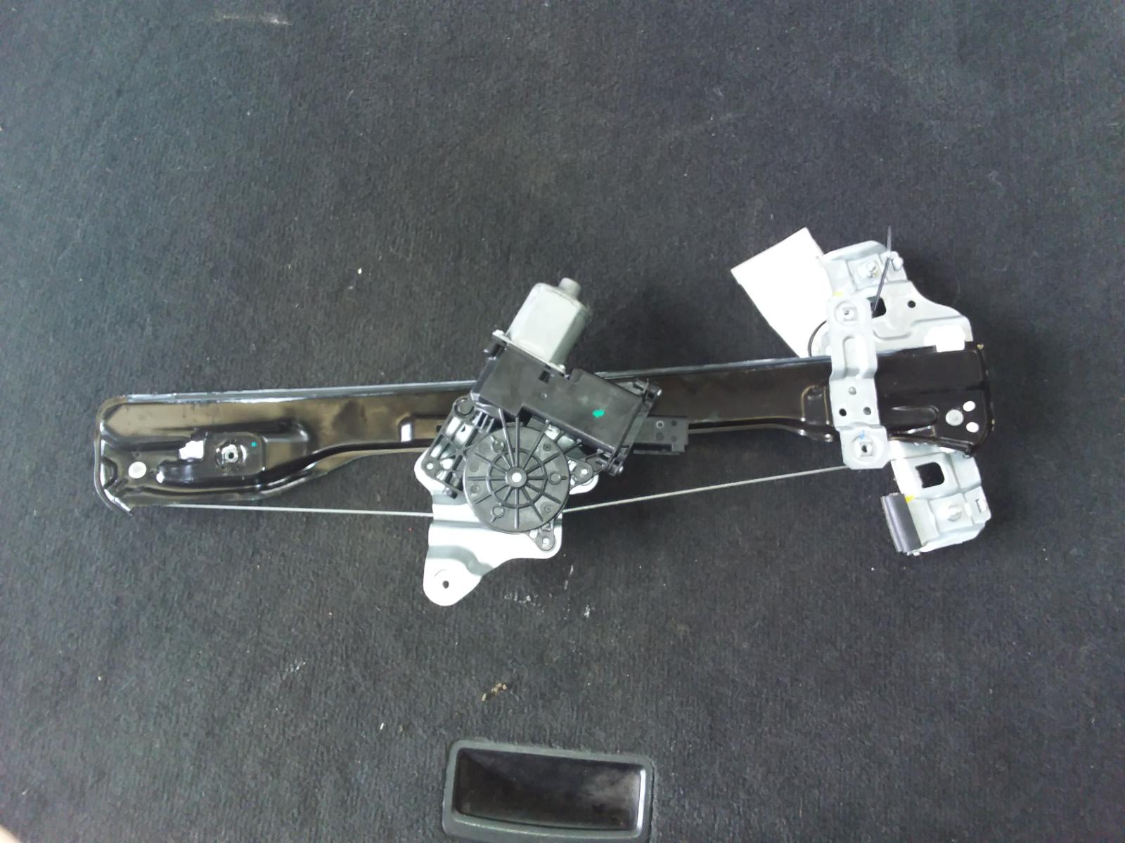 View Auto part Right Front Window Reg/Motor Holden Trax 2017