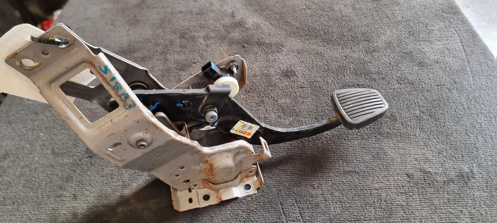 2010 Holden Commodore Pedal Assembly View Auto part Pedal Assembly Holden Commodore 2010