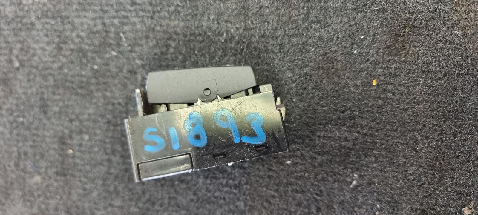 View Auto part Pwr Dr Wind Switch Holden Commodore 2010