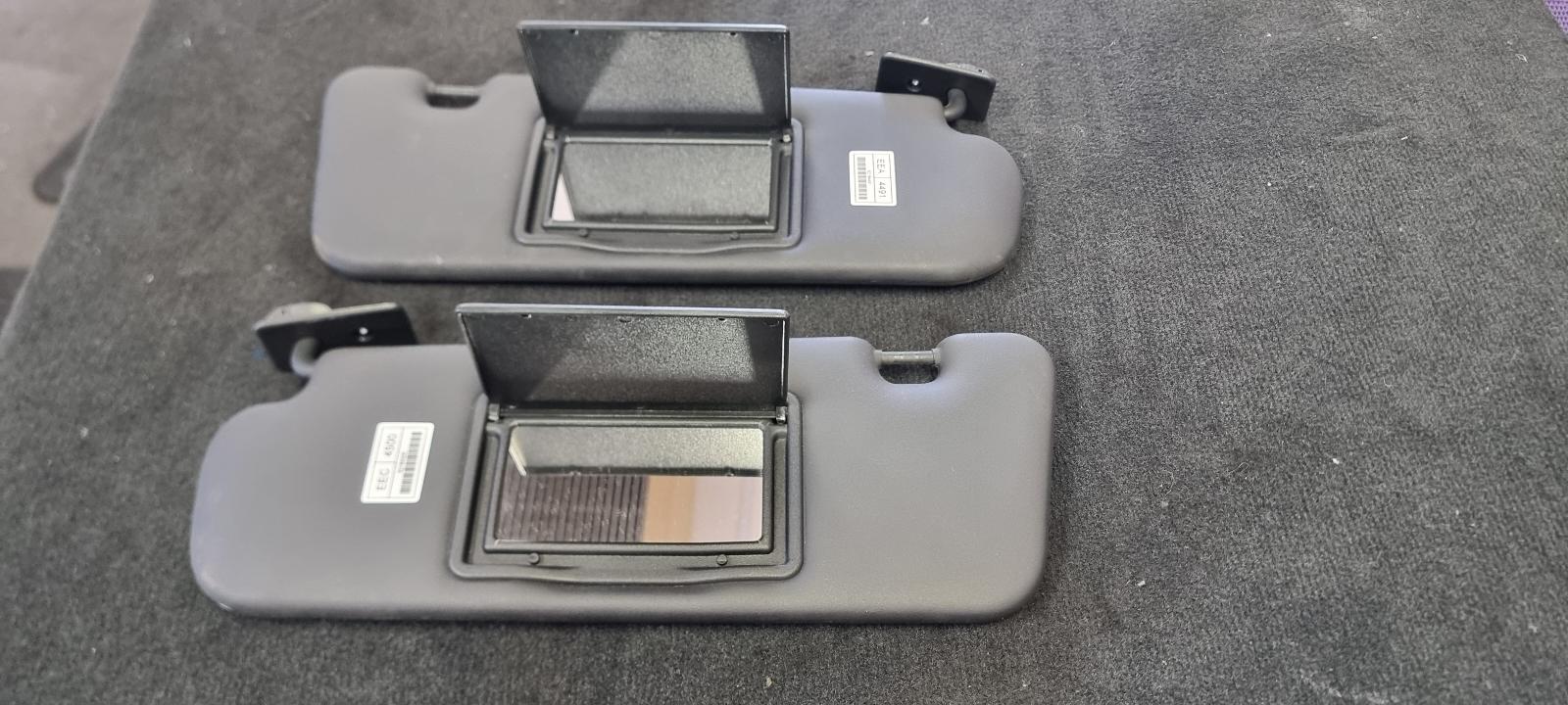 2010 Holden Commodore Sunvisor View Auto part Sunvisor Holden Commodore 2010