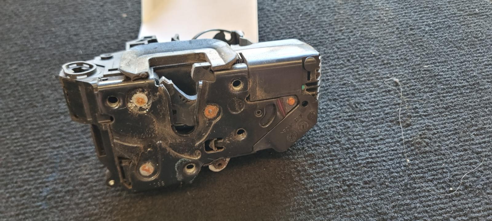 2010 Holden Commodore Door/Boot/Gate Lock View Auto part Door/Boot/Gate Lock Holden Commodore 2010