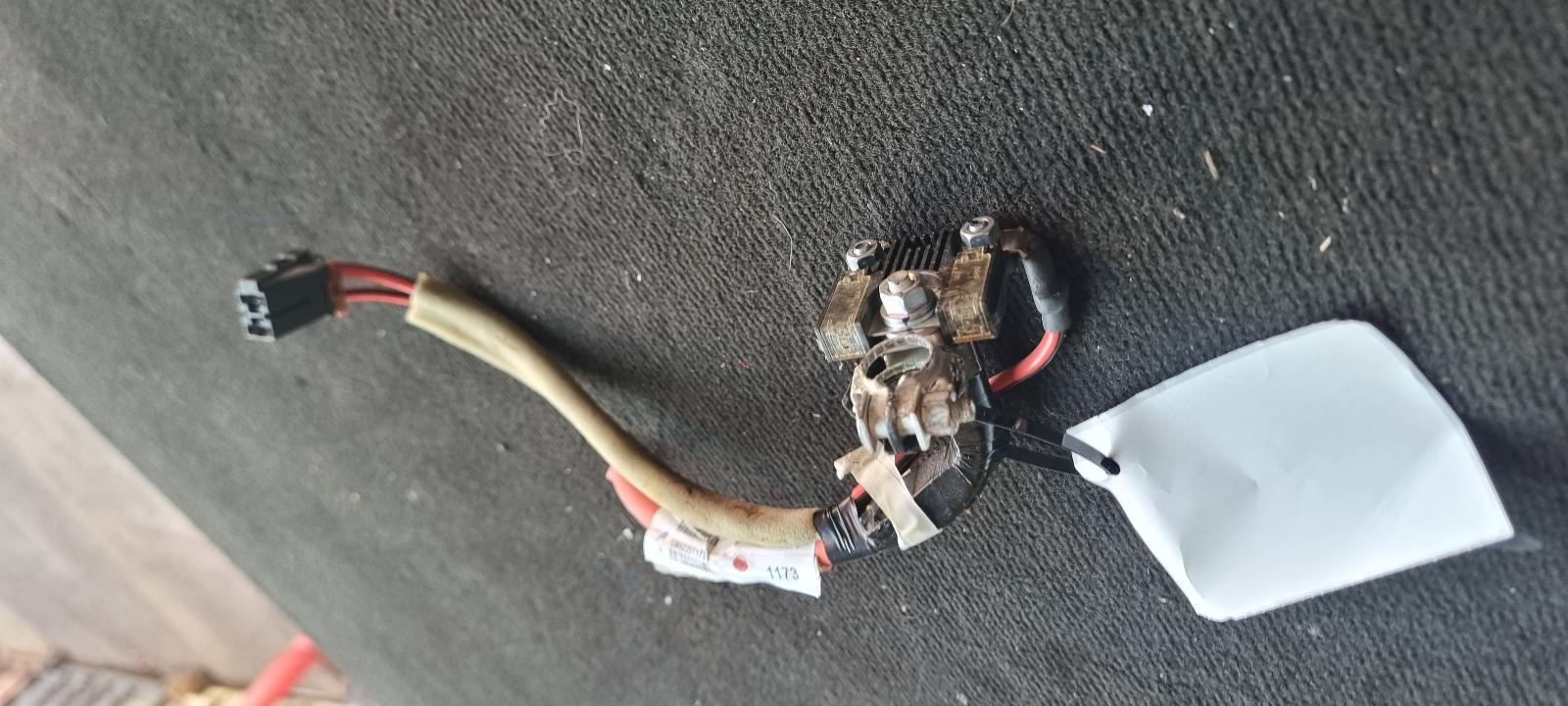 View Auto part Battery Terminal Holden Commodore 2010