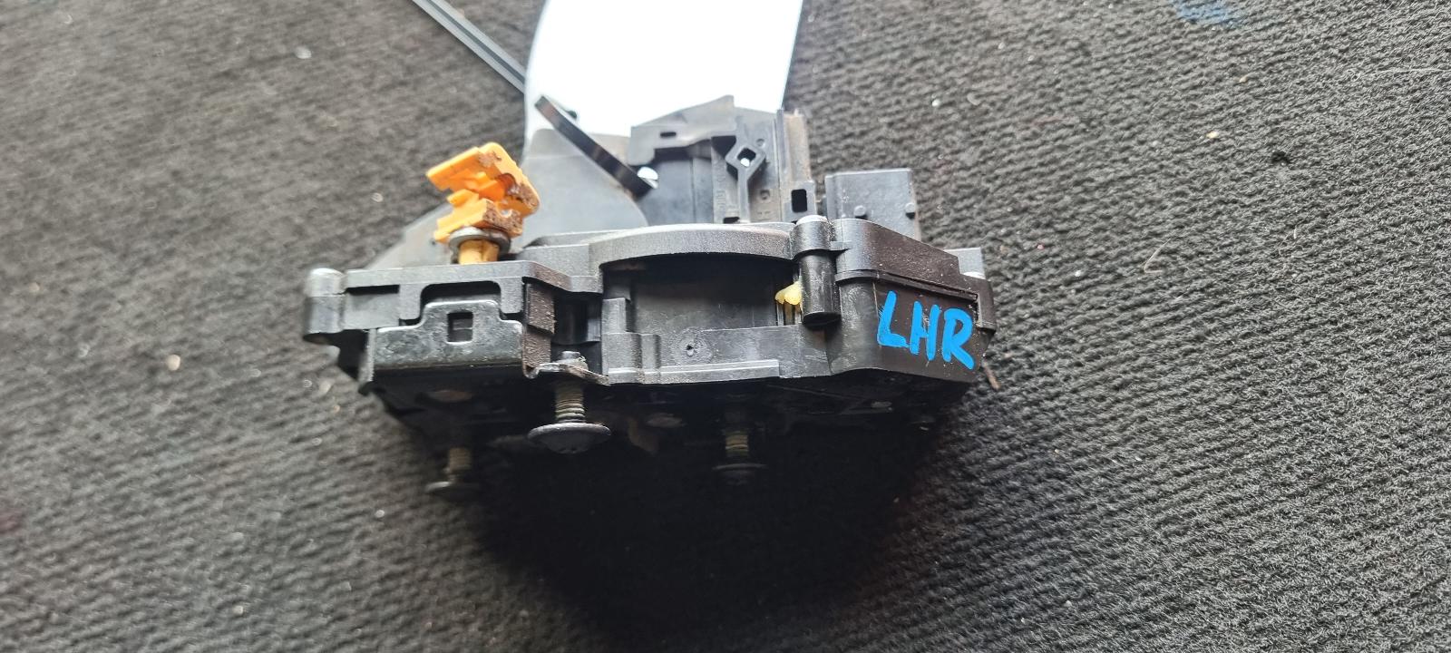 View Auto part Door/Boot/Gate Lock Holden Commodore 2010