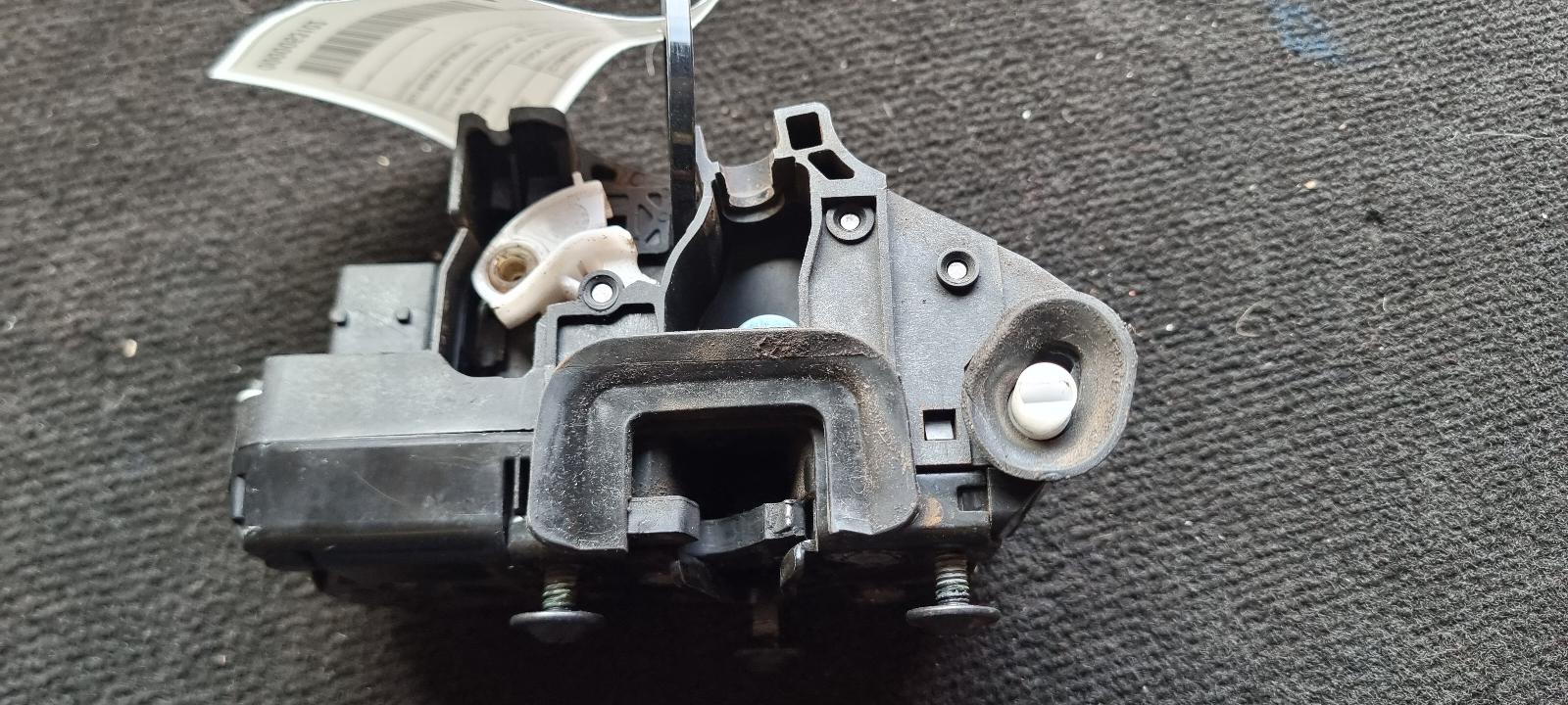 View Auto part Door/Boot/Gate Lock Holden Commodore 2010