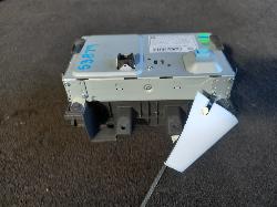 View Auto part Radio/Cd/Dvd/Sat/Tv Holden Cruze 2015