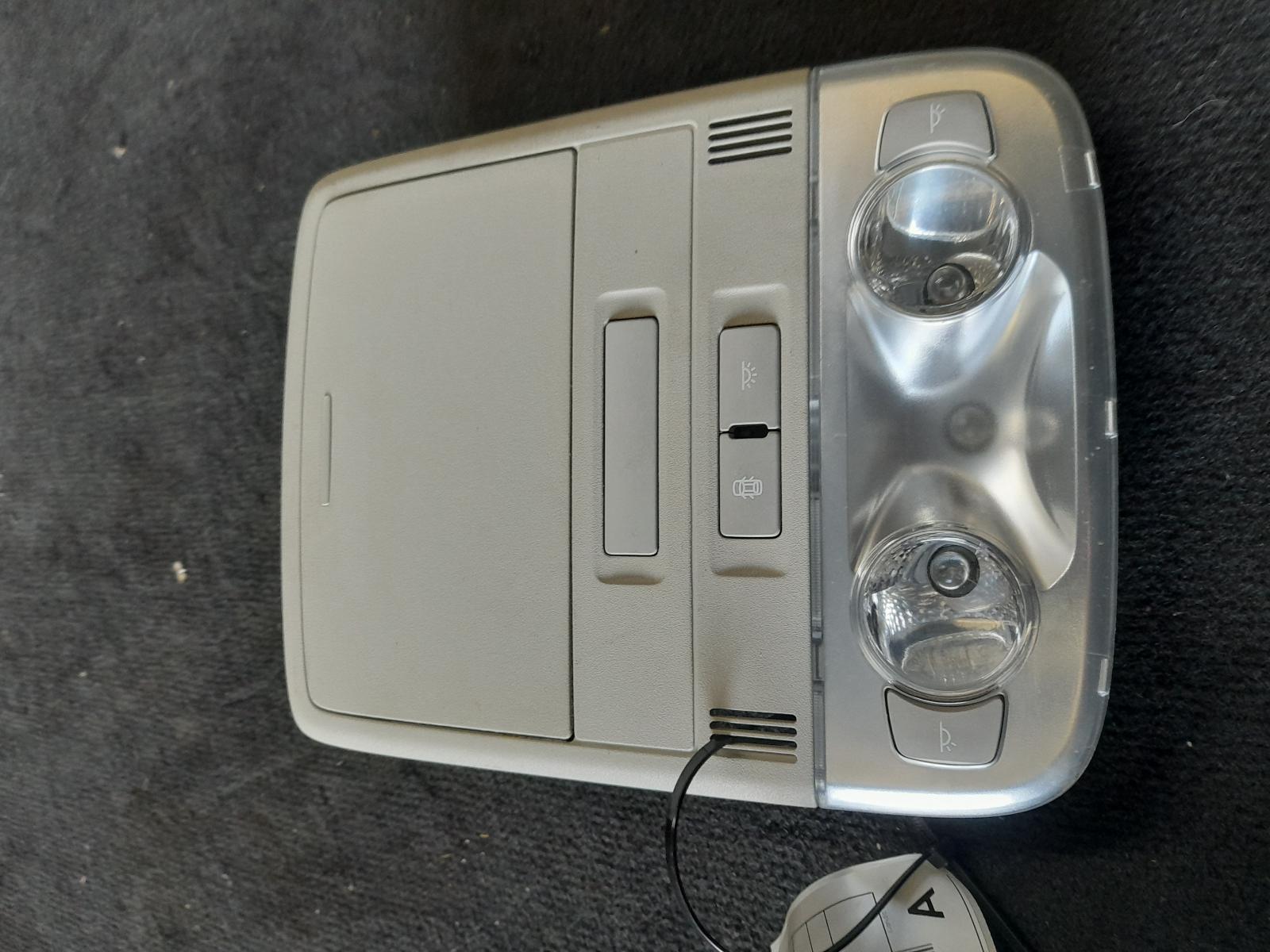 View Auto part Courtesy Light Holden Commodore 2007