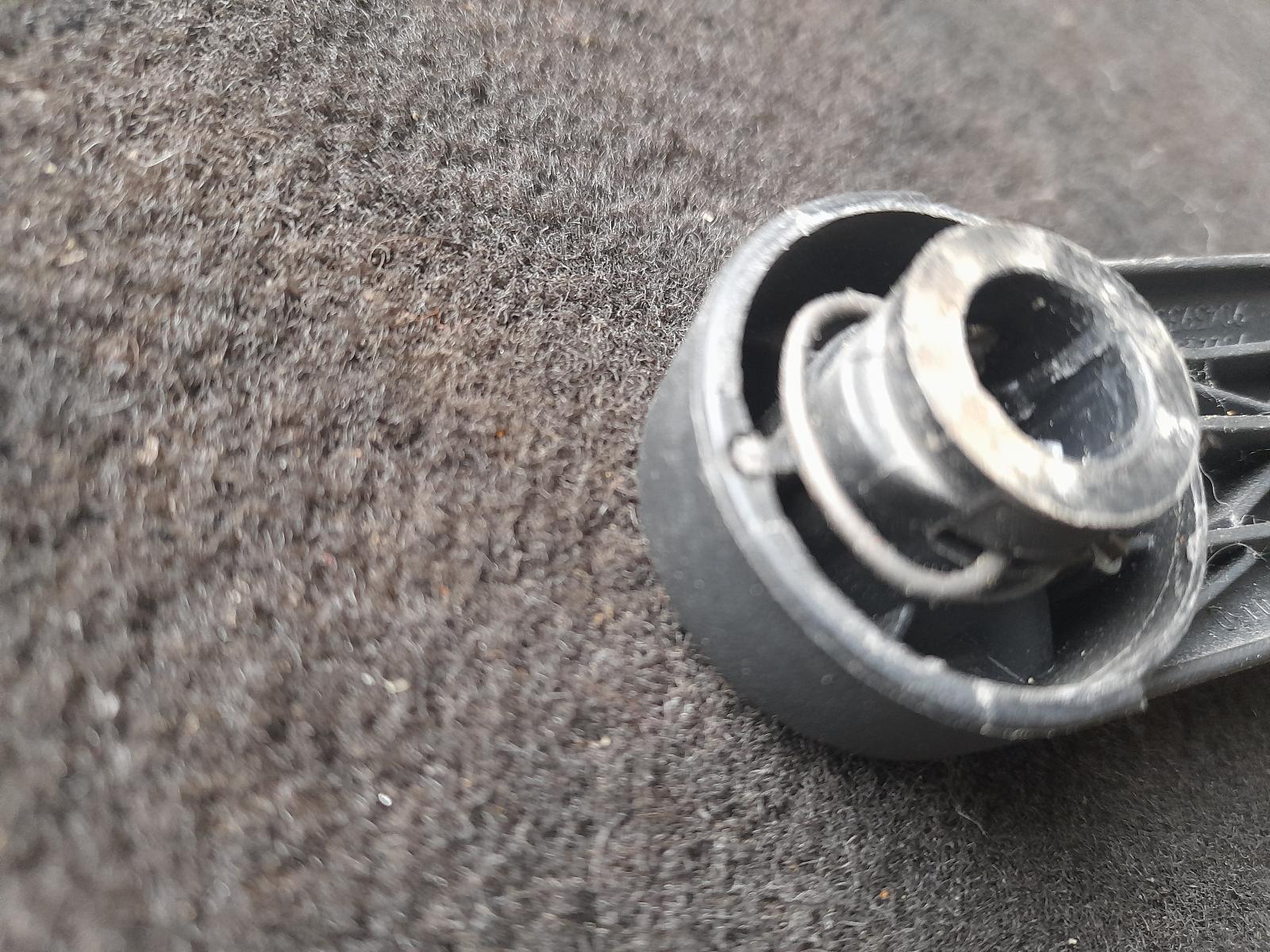 View Auto part Misc Holden Commodore 2005